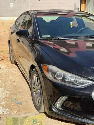 Hyundai Elantra 2017 image 3