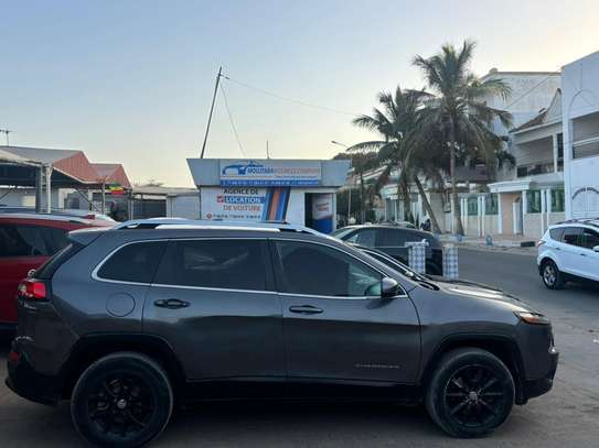 Jeep Grand Cherokee 2016 image 2