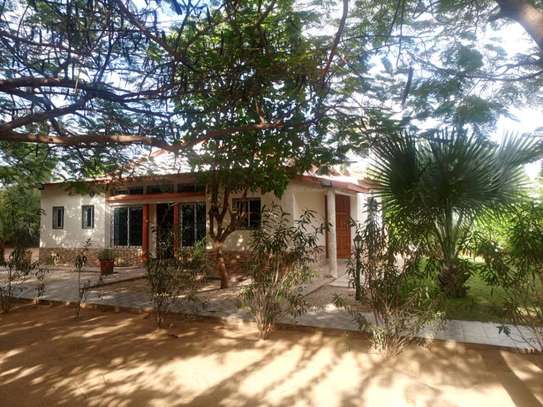 ‎🌿 À LOUER – Charmante maison de campagne à Warang 🌿 image 9