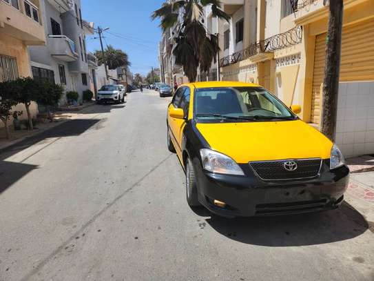 TOYOTA COROLLA image 4
