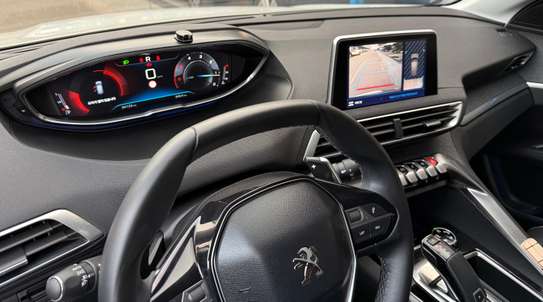 Peugeot 3008 diesel Full Options image 6