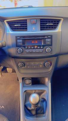 Nissan Sentra 2016 image 9
