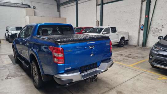 Mitsubishi pick up L200 2017 image 9