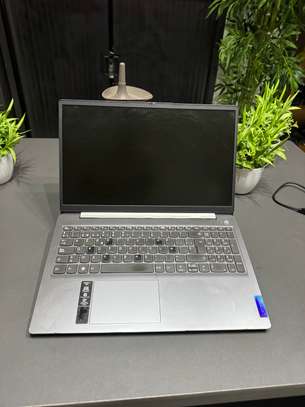 Ordinateur Lenovo ideapad i5 11th gen 2.6ghz image 3