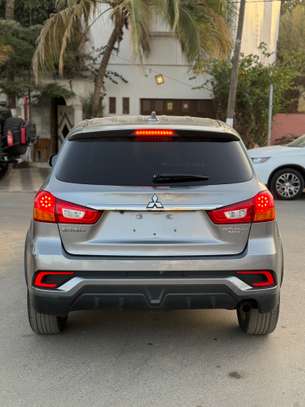 Mitsubishi outlander sport Asx RVR 2018 image 1