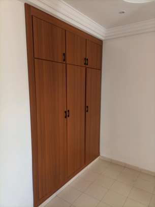 Sacré cœur Bel et grand Appartement à louer image 10