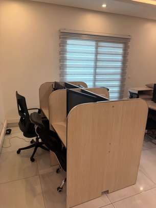 Vente Matériel de Bureaux Ordinateurs Fixe Sièges image 8