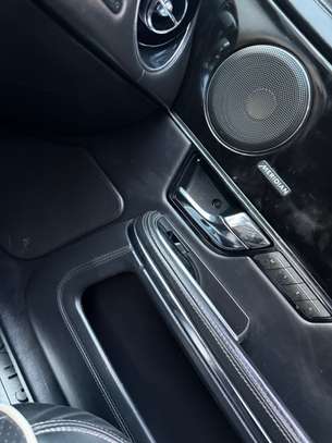 Jaguar Xj S prestige image 12