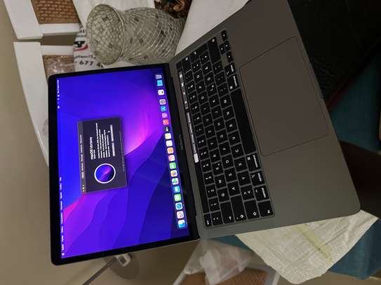 MacBook Pro 13 pouce 2020 core i5 ram: 16gb disk: 1T ssd image 1