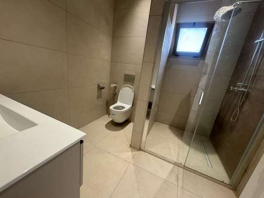 Apparemment à louer a fan résidence 4 chambres image 10