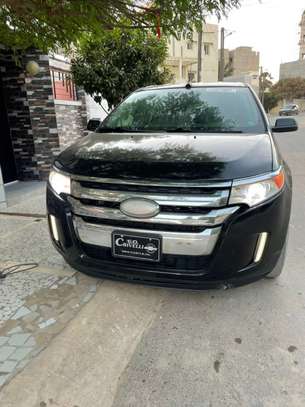 Ford edge 4x4 avec 6 cylindres année 2014 image 2
