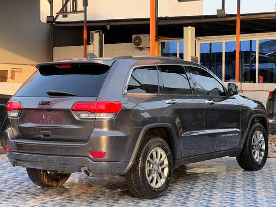 Grand jeep cherokee image 4
