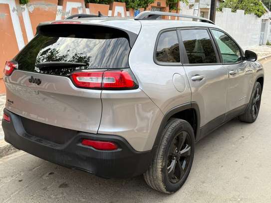 Jeep Cherokee 2016 image 9