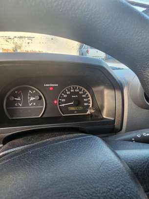 Toyota Land cruiser hzj79L 2024 image 4