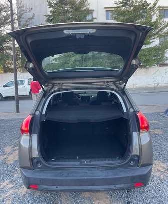 Peugeot 2008 2017 image 10