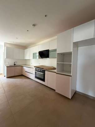 Appartement F4 à louer aux Almadies sur la route du meridien image 2
