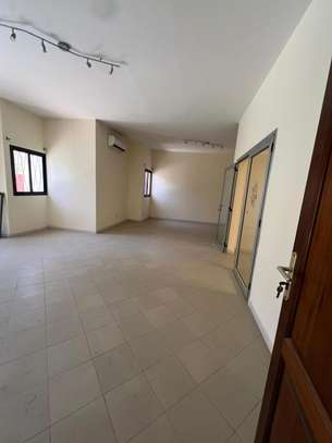 VILLA À LOUER AUX ALMADIES image 6