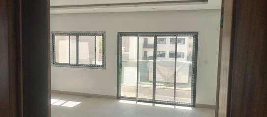 DUPLEX NEUFS À LOUER CITÉ KEUR GORGUI image 2