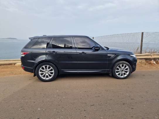 RANGE ROVERS EN   LOCA image 2