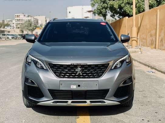 PEUGEOT 5008 / 2018 DIESEL image 1