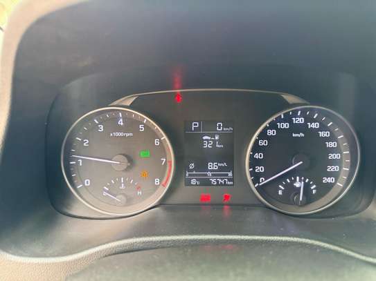 Hyundai Avante 2016 image 5