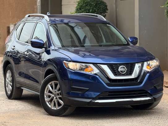 Nissan rogue 2020 image 3