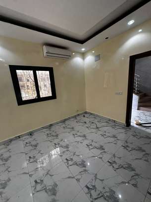 APPARTEMENT A LOUER F4 AU MAMELLES image 8