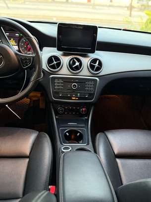 Mercedes GLA 250  2017 image 8