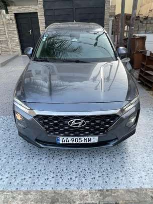 Hyundai Santafe 2109 image 8