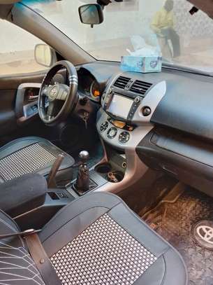 Toyota rav 4 image 4