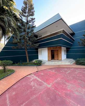 Superbe Villa à louer aux Almadies image 3