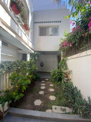 Villa à vendre à SIPRES 2 image 8