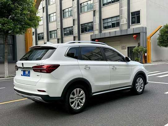 Roewe RX5 2018  20T image 6