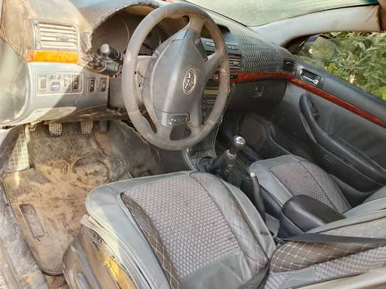 Toyota Avensis liftback 2008 image 4