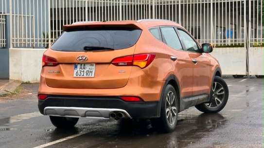 Hyundai Santafe 2014 image 9
