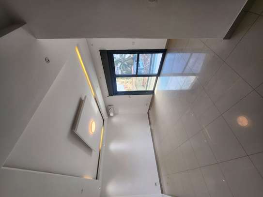Appartement de 2 chambres et salon à keur Gorgui image 3