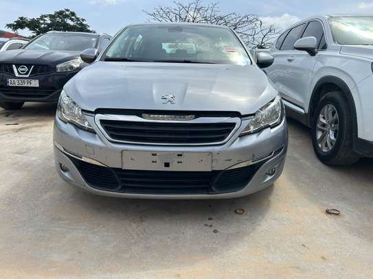 Peugeot 308 année 2018 image 13