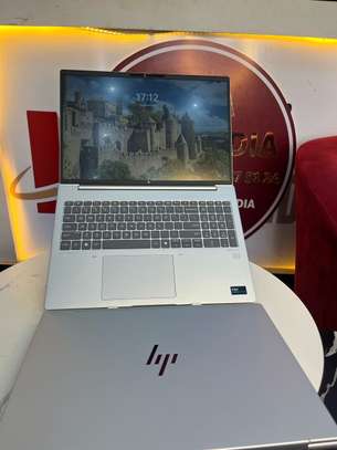 Elitebook860 G11 ultra5 image 2