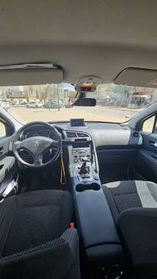 Très belle Peugeot 3008 HDI diesel très propre venant image 7
