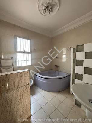 Ref_2931_GL  Appartement à louer à fenêtre Mermoz image 14