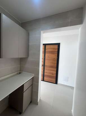 Appartement à Louer F4 Grand Standing Almadies Recasement image 9