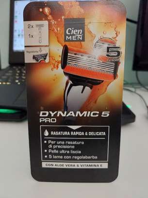 Rasoirs qualité Allemande enrichi vitamine E image 4