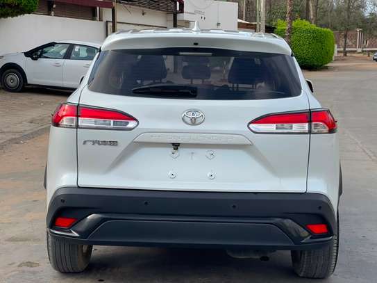 Toyota corolla cross image 13