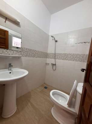 APPARTEMENT image 7
