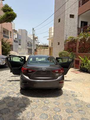 LOCATION MAZDA 3 2016 image 3