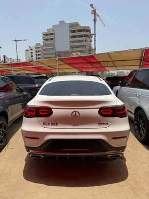 Mercedes-Benz GLC 300 image 5