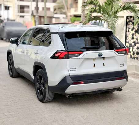 TOYOTA RAV4  ANNÉE 2021 image 10