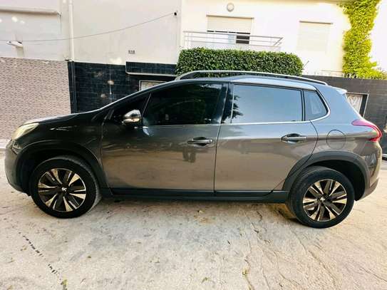 Peugeot 2008 2017 image 13
