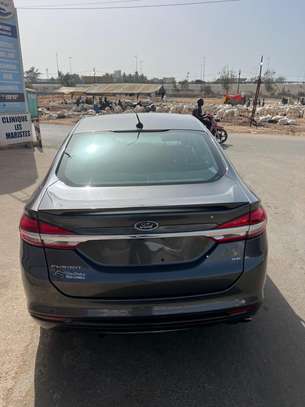 Ford fusion image 10