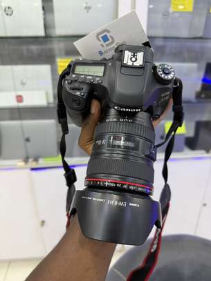 Canon 80D image 5